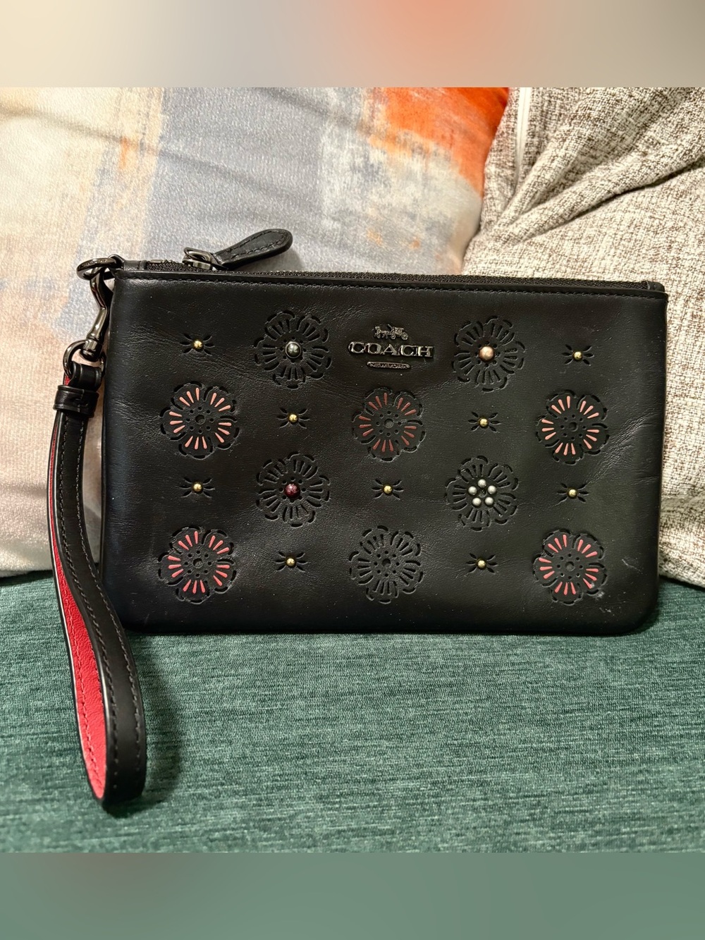 Coach Large Leather Wallet With Floral Print Black/Red Classic Style - Picture 1 of 6